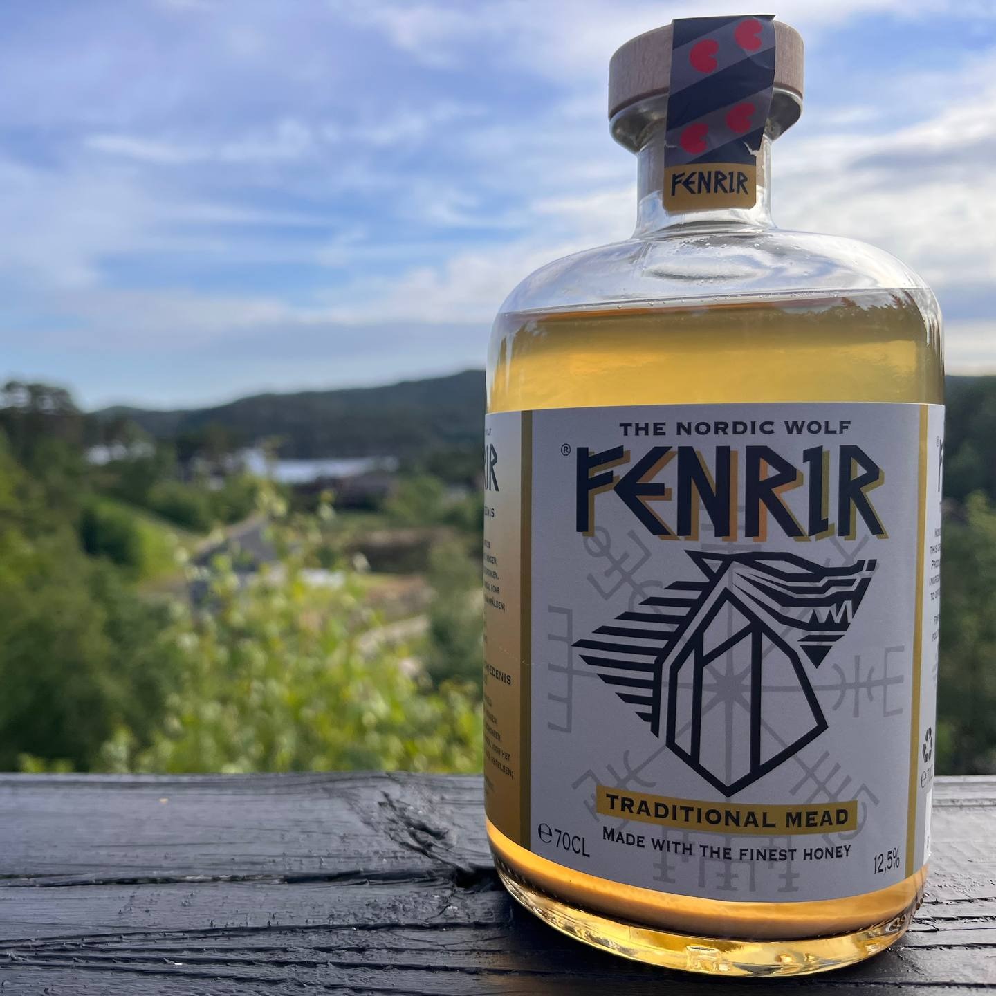 Fles Fenrir Traditionele Mede — traditional Frisian mead